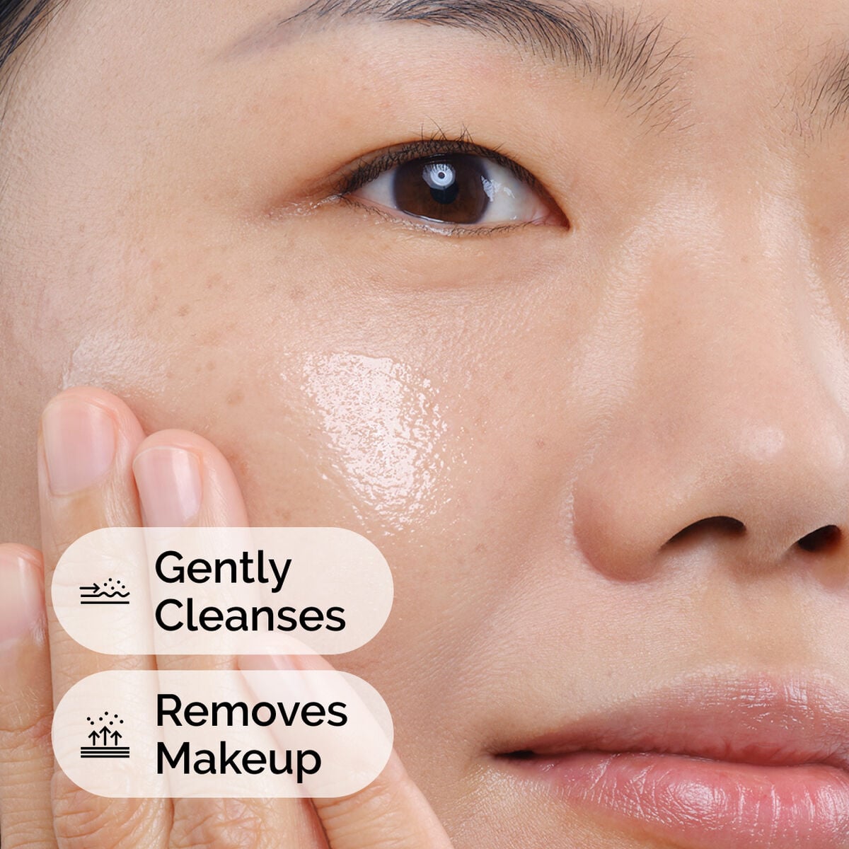 squalane-cleanser-u1 ord-squalane-cleanser-model-application-with-benefits.jpg